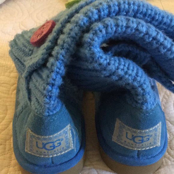 UGG Other - Ugg kids cardi boots